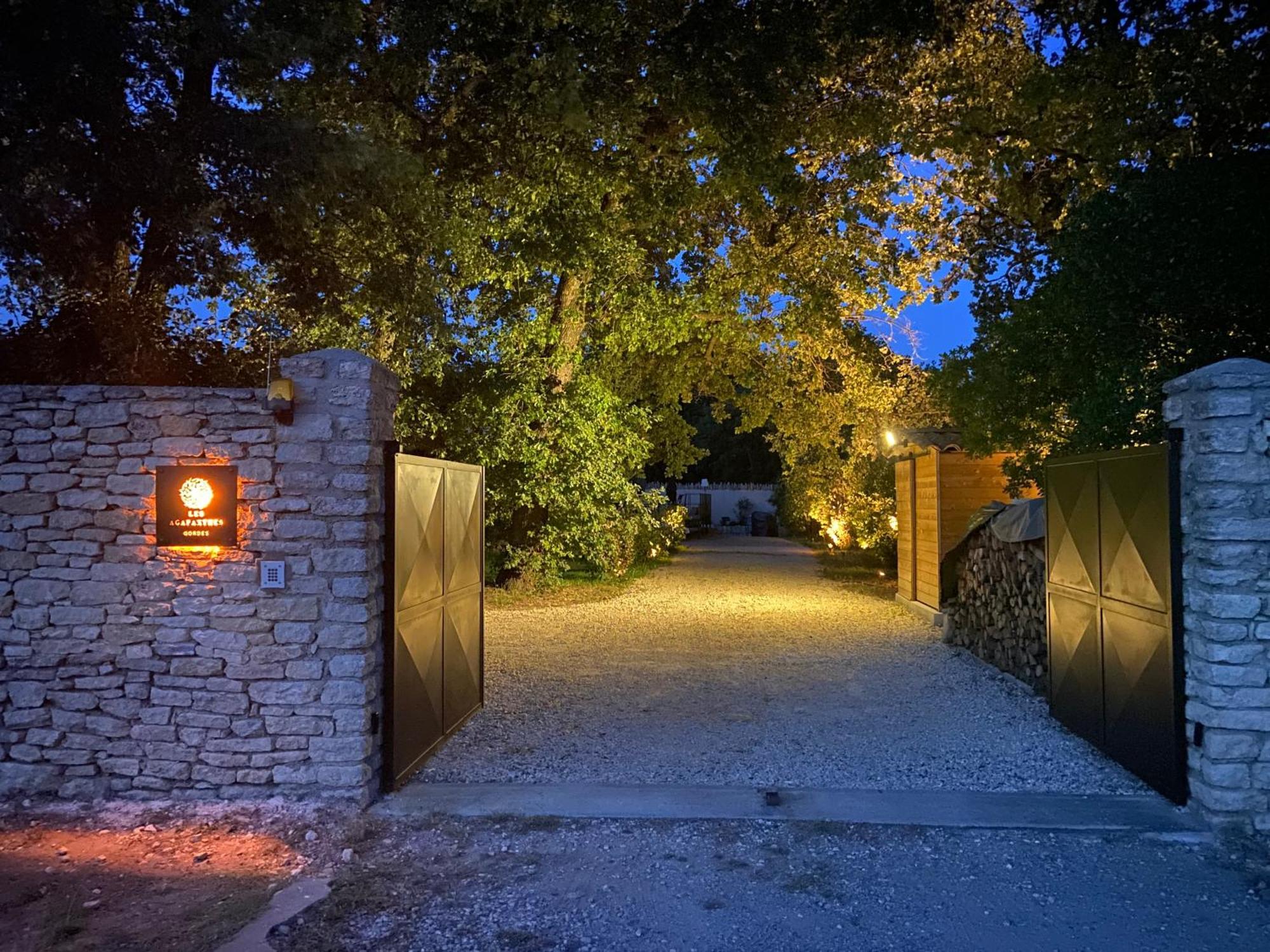 Villa Les Agapanthes De Gordes Exterior foto